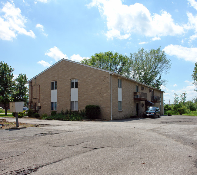 274 Folsom St in Warren, OH - Foto de edificio - Building Photo