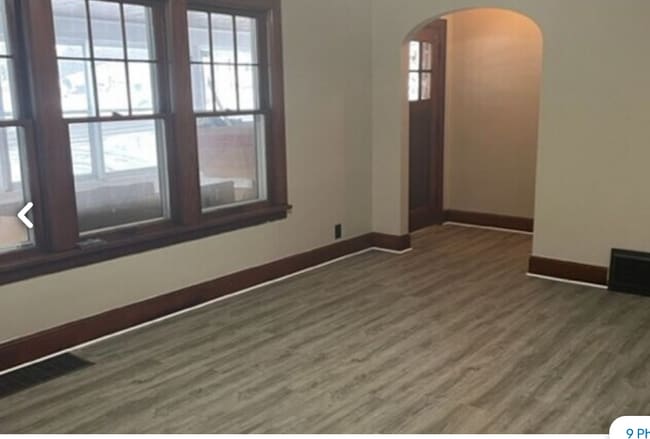 property at 685 Woodville Rd