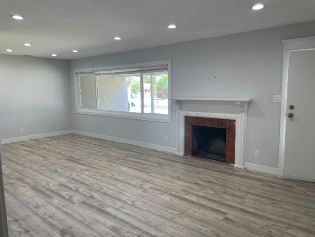 22 E Vivian Dr in Pleasant Hill, CA - Building Photo - Building Photo
