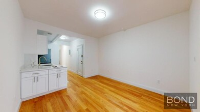 1614 York Avenue in New York, NY - Building Photo - Floor Plan