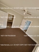 105 Martin Luther King Jr St in Baldwin, LA - Building Photo - Building Photo