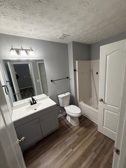 345 Magnolia Gardens Walk