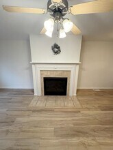 615 S McLean St in Bloomington, IL - Building Photo - Building Photo