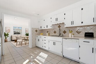 3506 Lonnquist Dr in Franklin Park, IL - Building Photo - Building Photo