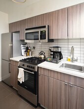 411 E 50th St in New York, NY - Building Photo - Building Photo