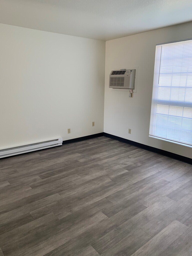 Heatherstone Apartments in Kennewick, WA