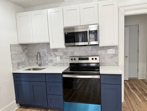 4024 Spring Garden St, Unit B in Philadelphia, PA - Building Photo - Building Photo