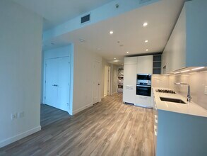 6699 Dunblane Av in Burnaby, BC - Building Photo - Building Photo