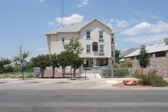 El Paso Coalition For The Homeless in El Paso, TX - Building Photo - Building Photo