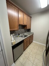 621 Doral Ct in Piscataway, NJ - Building Photo - Building Photo