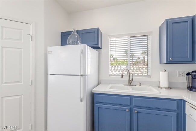 1500 Cardinal Peak Ln in Las Vegas, NV - Building Photo - Building Photo