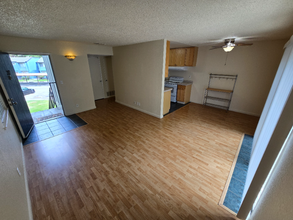 3591 Quail Lakes Dr in Stockton, CA - Foto de edificio - Building Photo