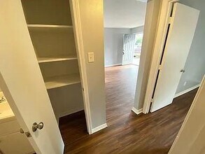 3171 Pleasant Valley Rd in Mobile, AL - Building Photo - Building Photo