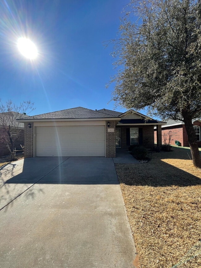 property at 1903 99th Pl