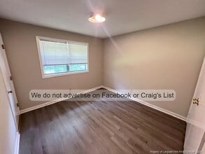 1021 W Rowan St in Fayetteville, NC - Building Photo - Building Photo
