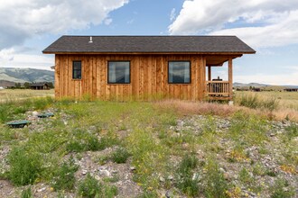 12 Cielo Grande Dr in Livingston, MT - Building Photo - Building Photo