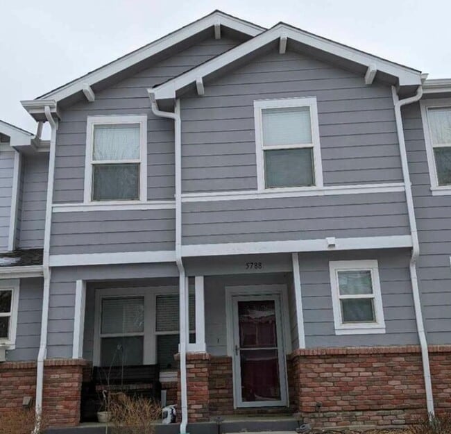 5788 Biscay St in Denver, CO - Building Photo - Building Photo