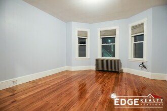 3 Appian Way, Unit 2 in Boston, MA - Building Photo - Building Photo