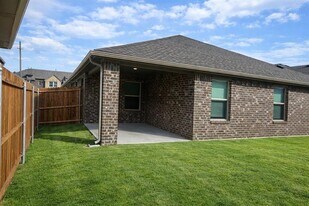 1323 Taggart St in Royse City, TX - Building Photo