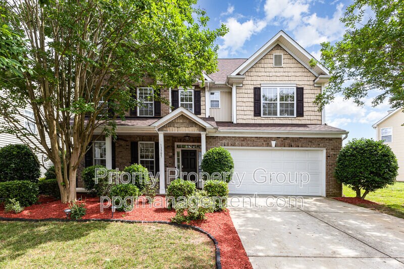 13305 Mallard Landing Rd in Charlotte, NC - Building Photo