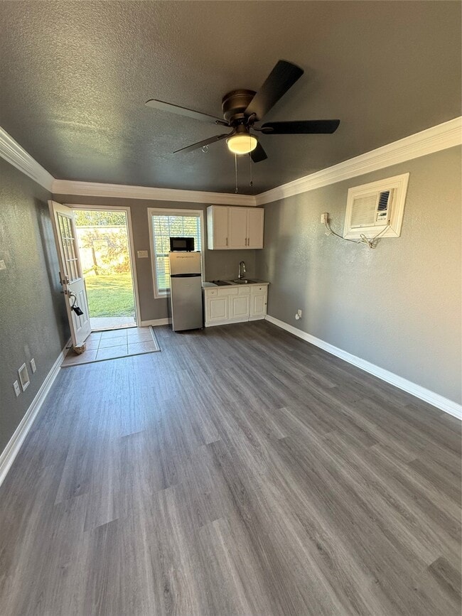 5519 Rio Sabinas St in Rosharon, TX - Building Photo - Building Photo