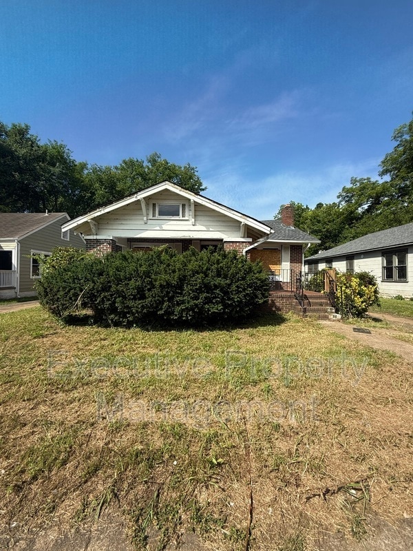 property at 4736 Court S
