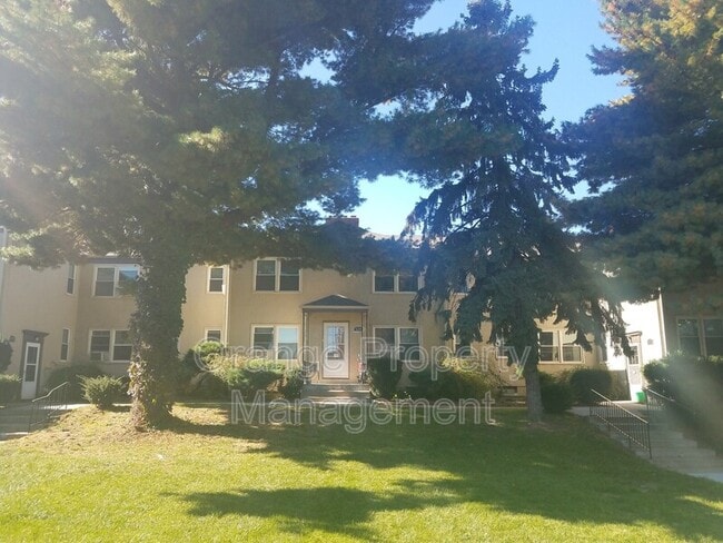 property at 824 N 46th St