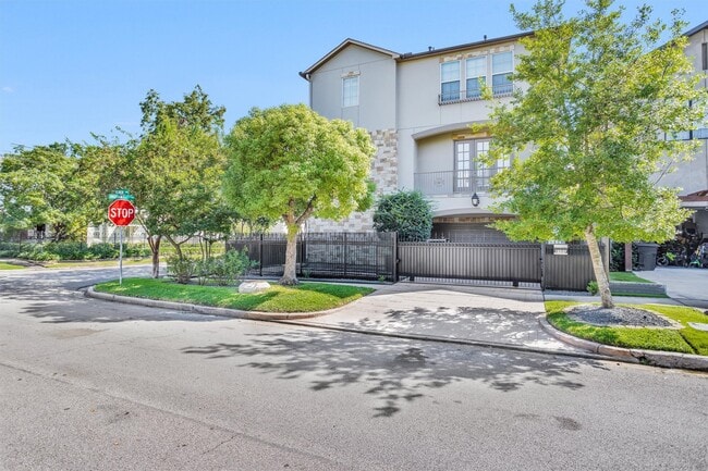 property at 2101 Elmen St