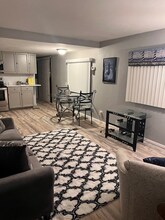705 Roma Rd in Venice, FL - Building Photo - Building Photo