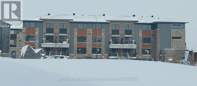 property at 821 Arcadian Pvt