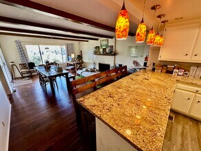 31324 Club Vista Ln in Bonsall, CA - Building Photo - Building Photo