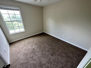 6825 Sundrop St in Harmony, FL - Building Photo - Building Photo