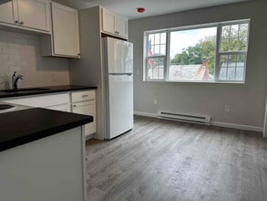 70 Gleneida Ave in Carmel, NY - Building Photo - Building Photo