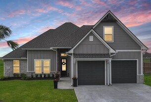 14845 Norma Jane Ln in Beaumont, TX - Building Photo