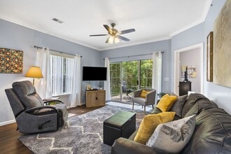 813 Holiday Ridge in Branson, MO - Building Photo - Building Photo