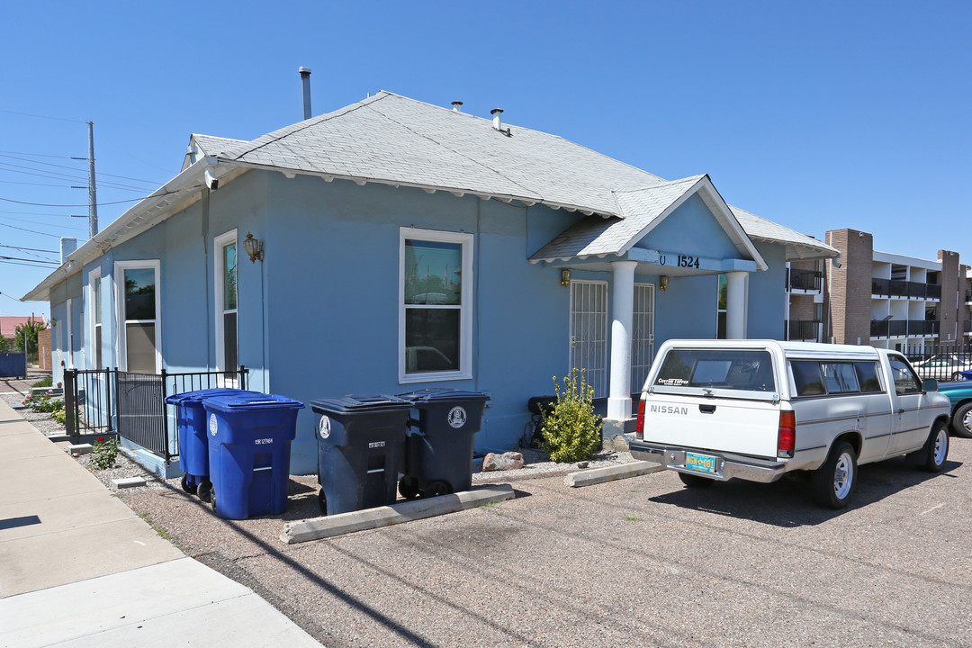 1524 Lead Ave SE in Albuquerque, NM - Building Photo