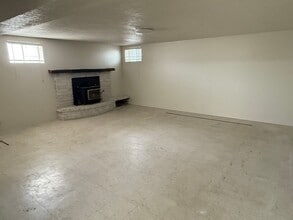 3381 S 1000 W in Syracuse, UT - Building Photo - Building Photo