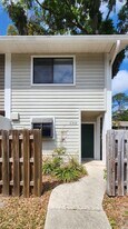 2202 SW 39 Dr in Gainesville, FL - Building Photo