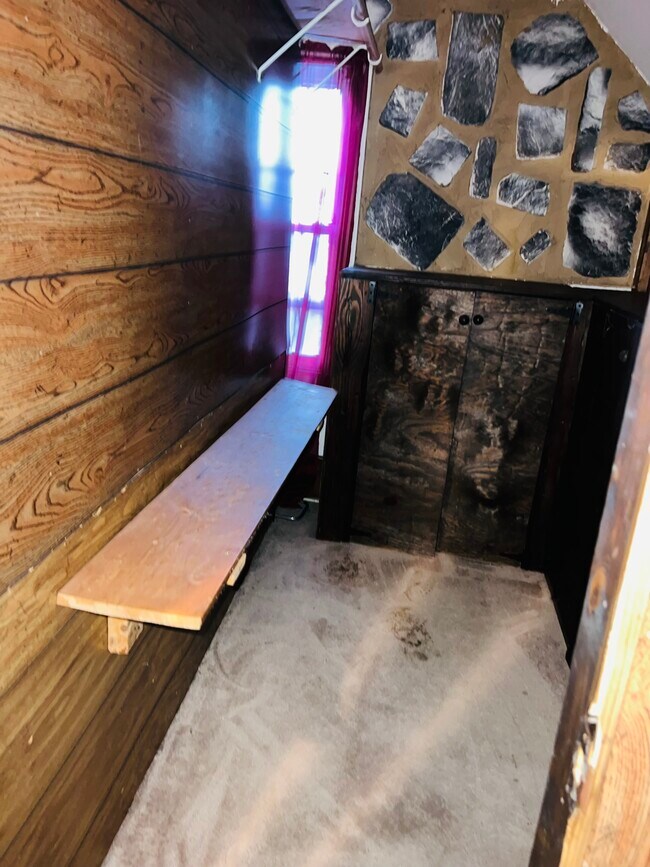 48 Grant St Rentals in Stratford, CT