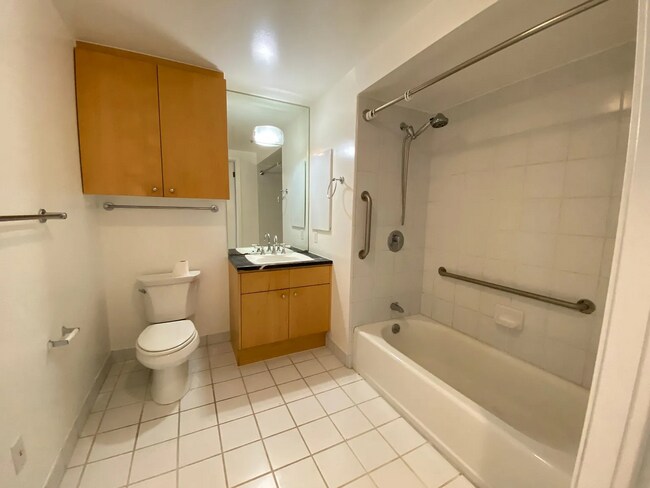 1377 Post St in San Francisco, CA - Building Photo - Building Photo
