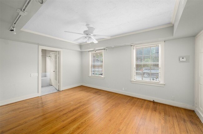 property at 1955 Lexington St