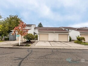 3406 NE 29th St in Gresham, OR - Building Photo - Building Photo