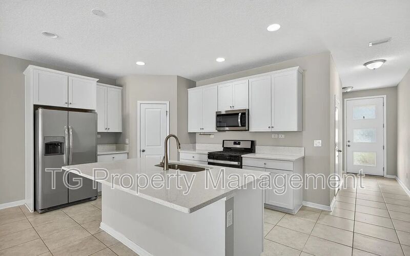 11233 Minnetta Ct in Jacksonville, FL - Building Photo