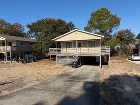 602 Clam Shell Dr in Kill Devil Hills, NC - Building Photo