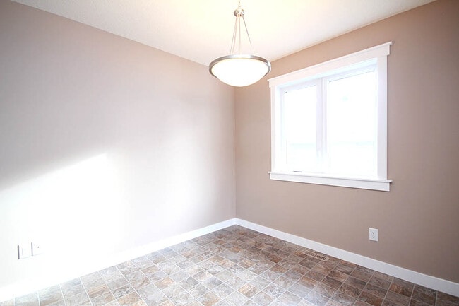 441 Halifax St in Regina, SK - Building Photo - Building Photo