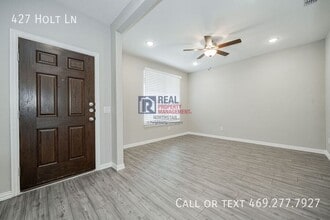 427 Holt Ln in Rockwall, TX - Building Photo - Building Photo
