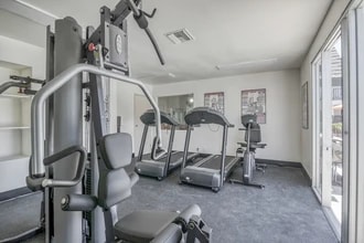 Huntington Pointe in Huntington Beach, CA - Building Photo - Building Photo