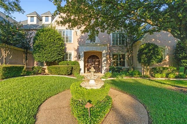 property at 1713 Broadmoor Dr