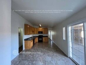 312 Hopkins Dr in Fairfield, CA - Building Photo - Building Photo