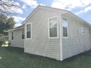 5131 Wildflower Dr in San Antonio, TX - Building Photo - Building Photo